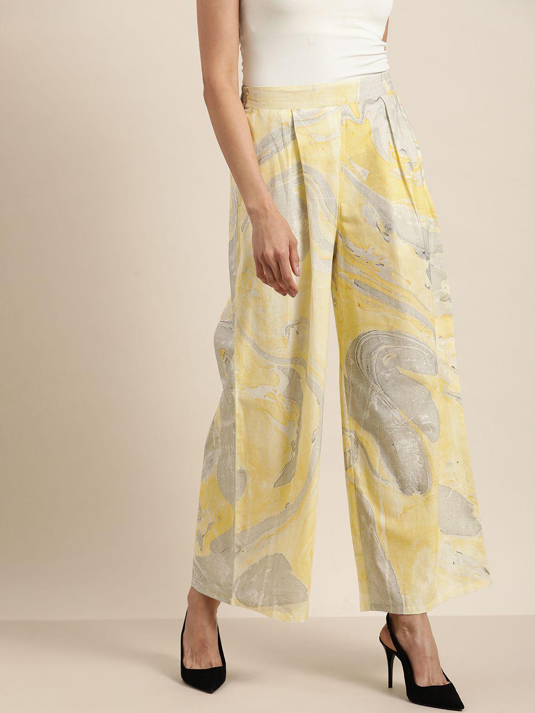 taavi women white marbling printed flared wrinkle free palazzo trousers