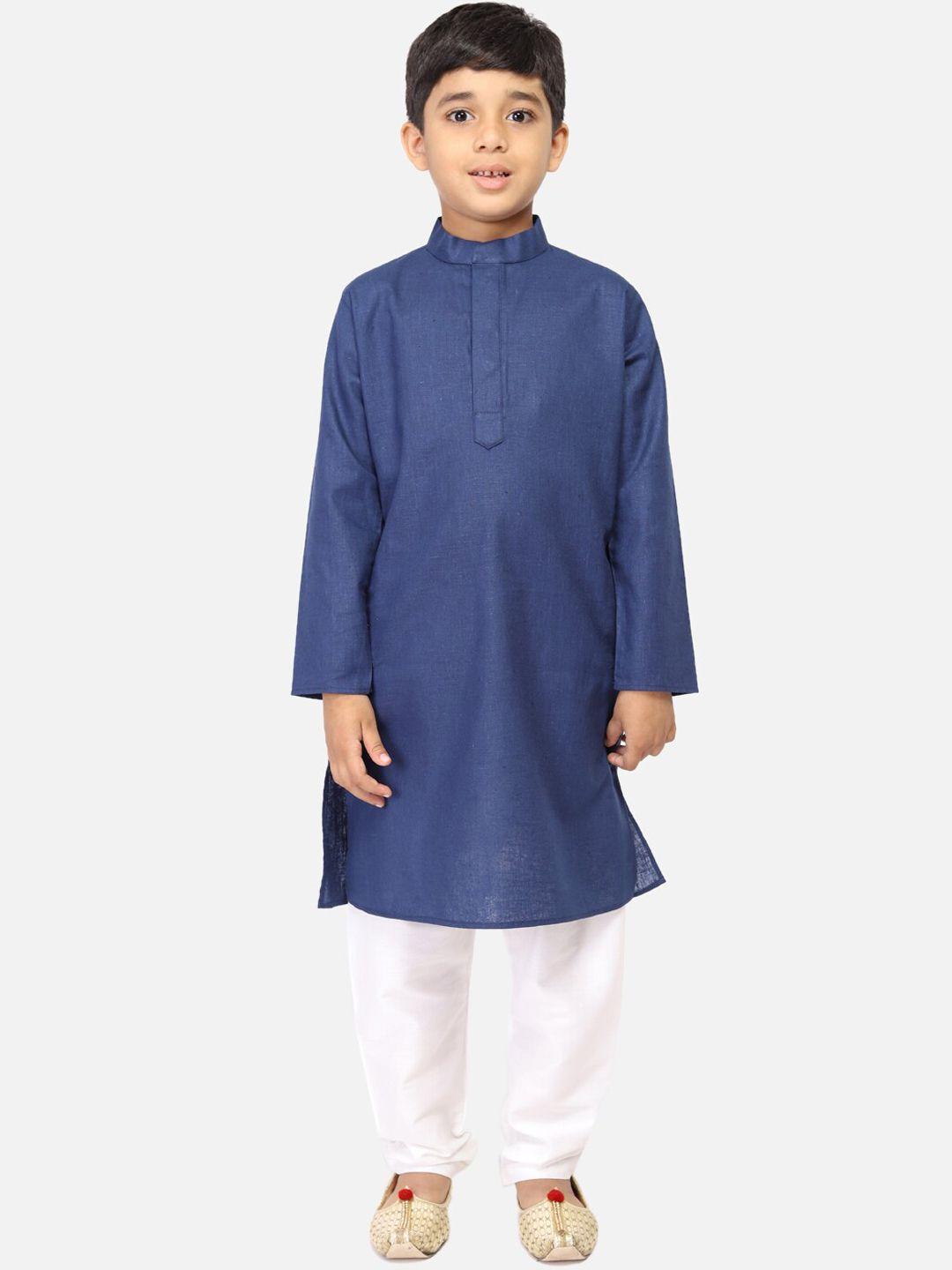 tabard boys blue & white regular straight pure cotton kurta with churidar & nehru jacket