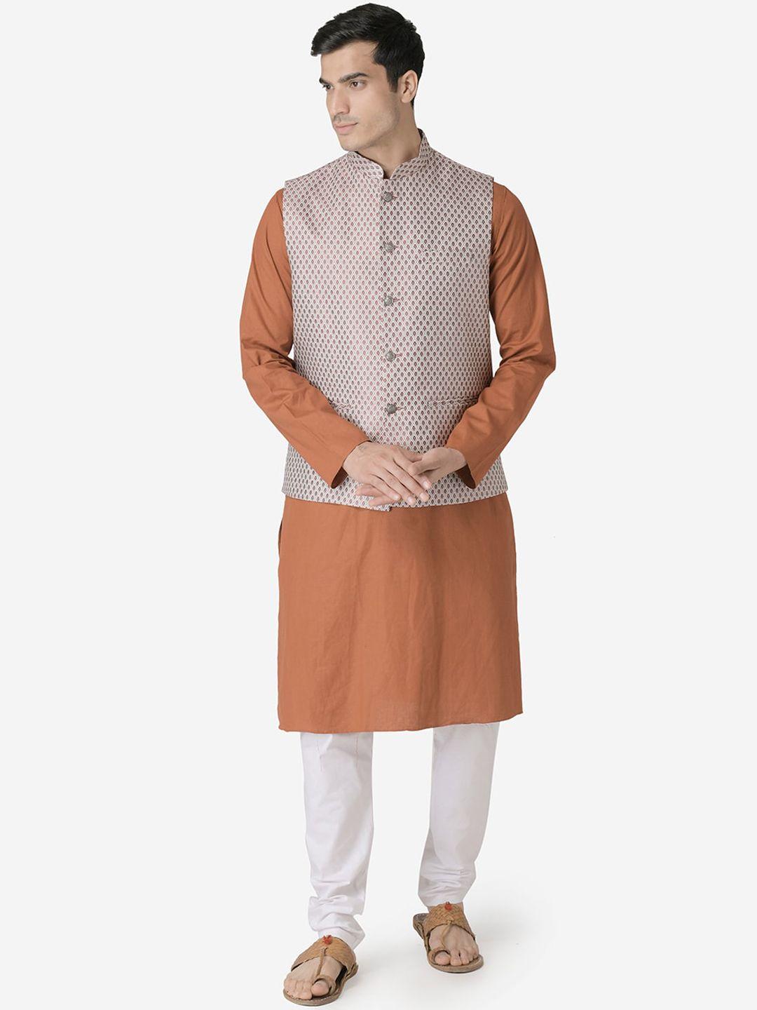 tabard men red regular pure cotton kurta with churidar and nehru jacket