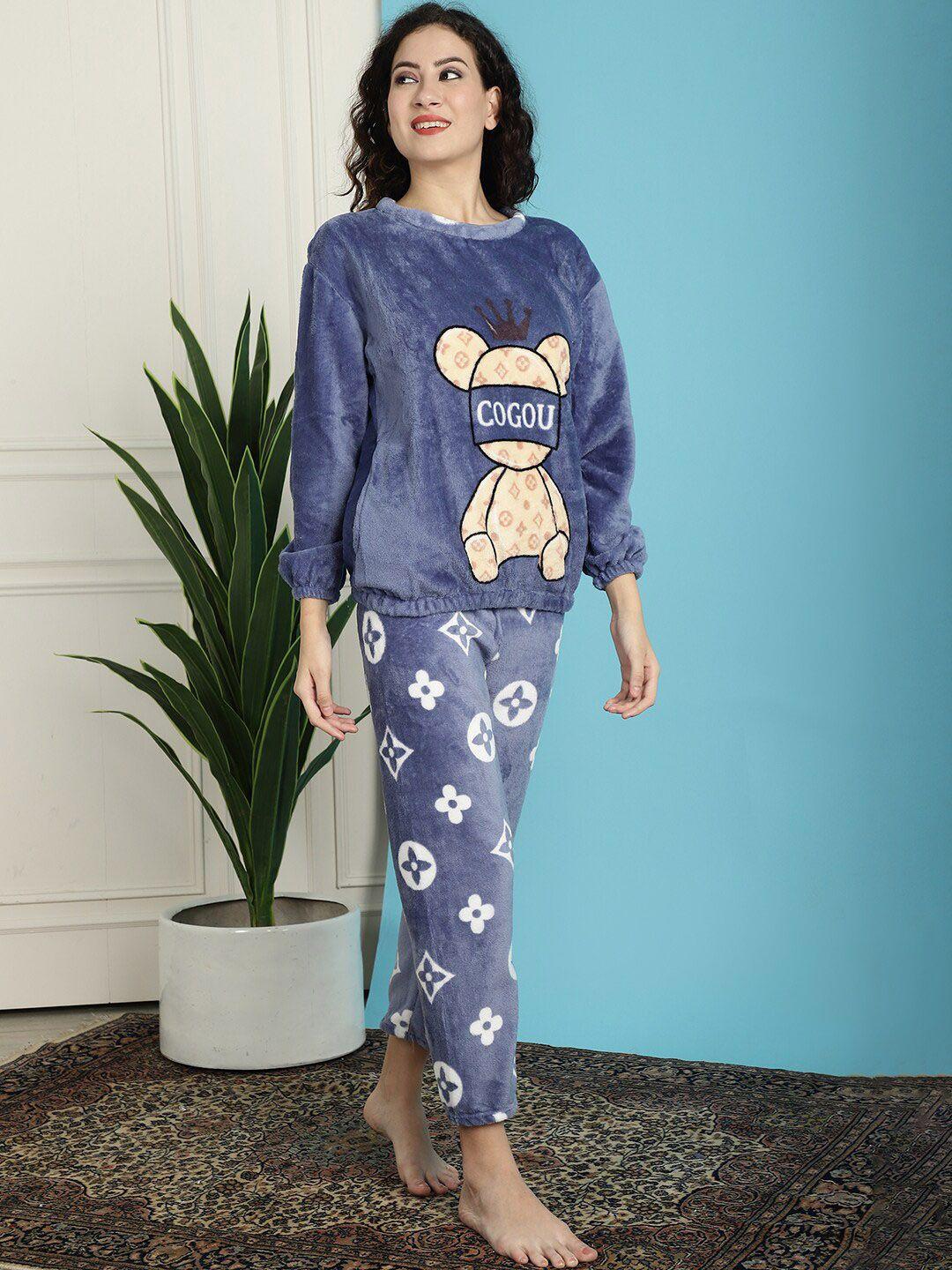 tag 7 graphic printed top and pyjamas