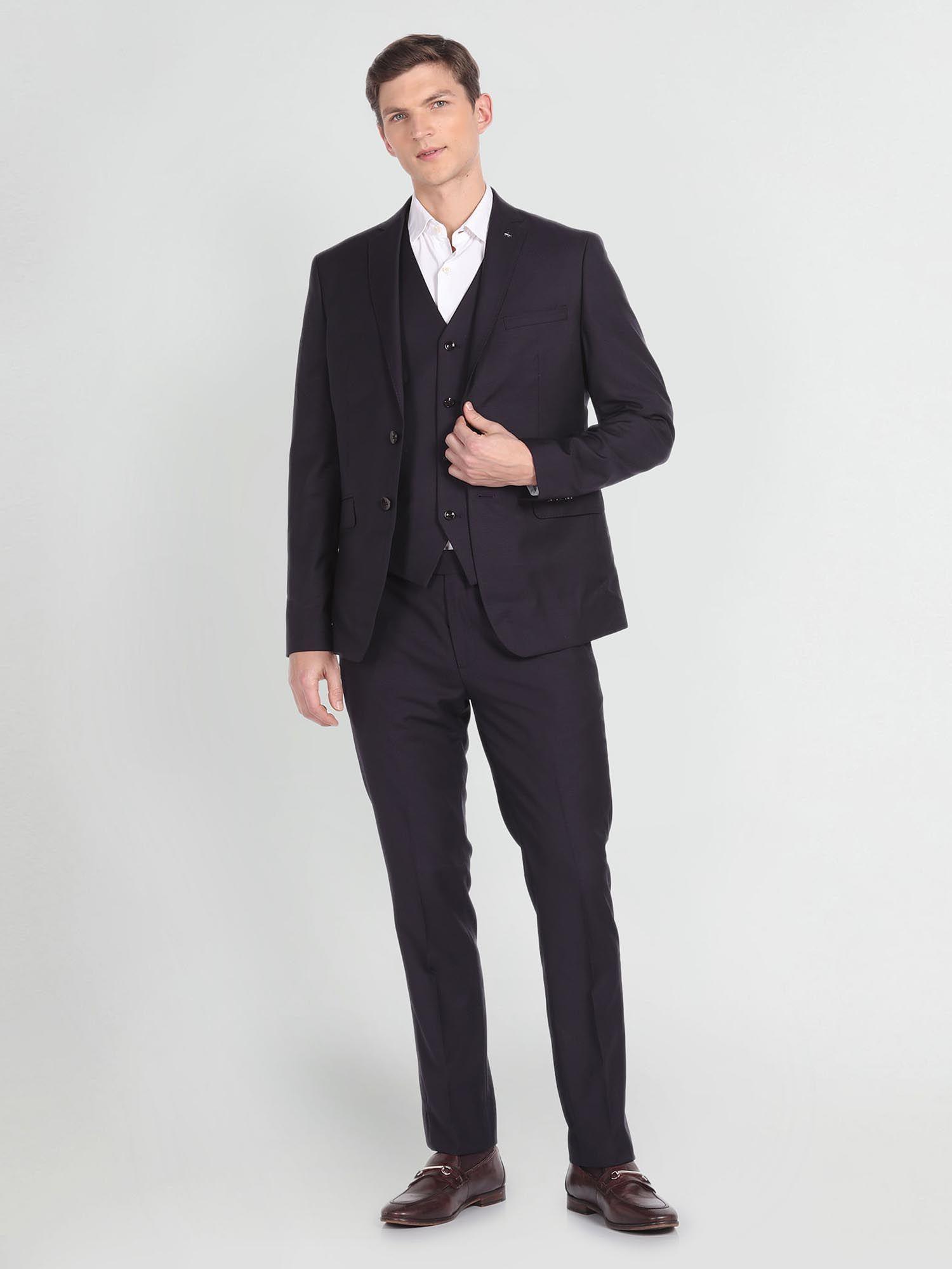 tailored fit 1851 three piece suit (set of 3)