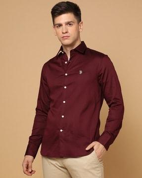 tailored fit shirt with placement embroidered logo