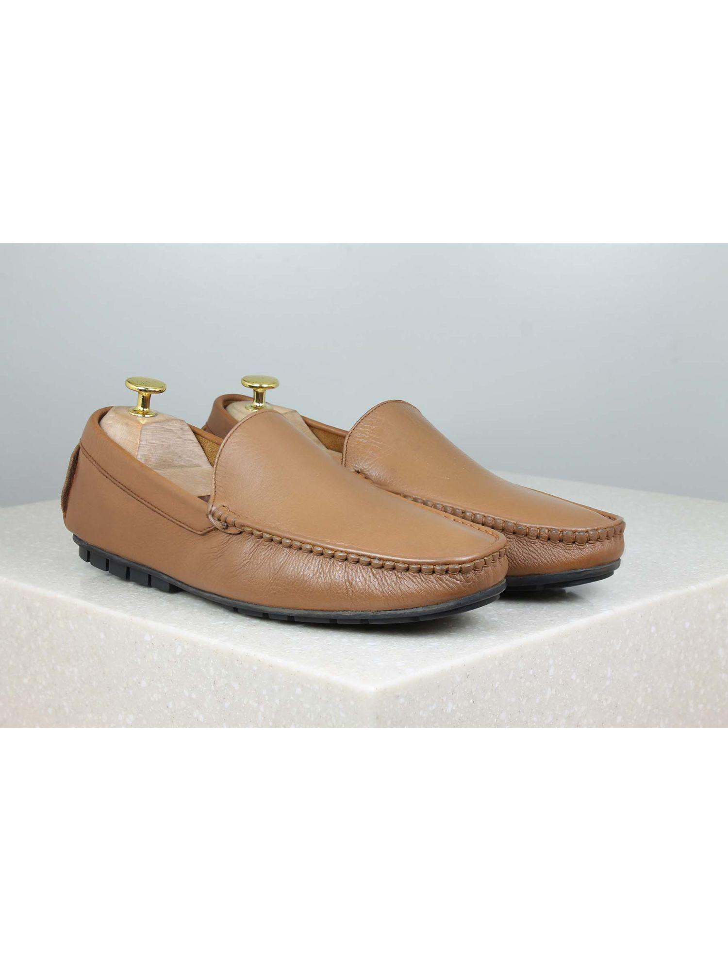 tan solid-plain casual shoes