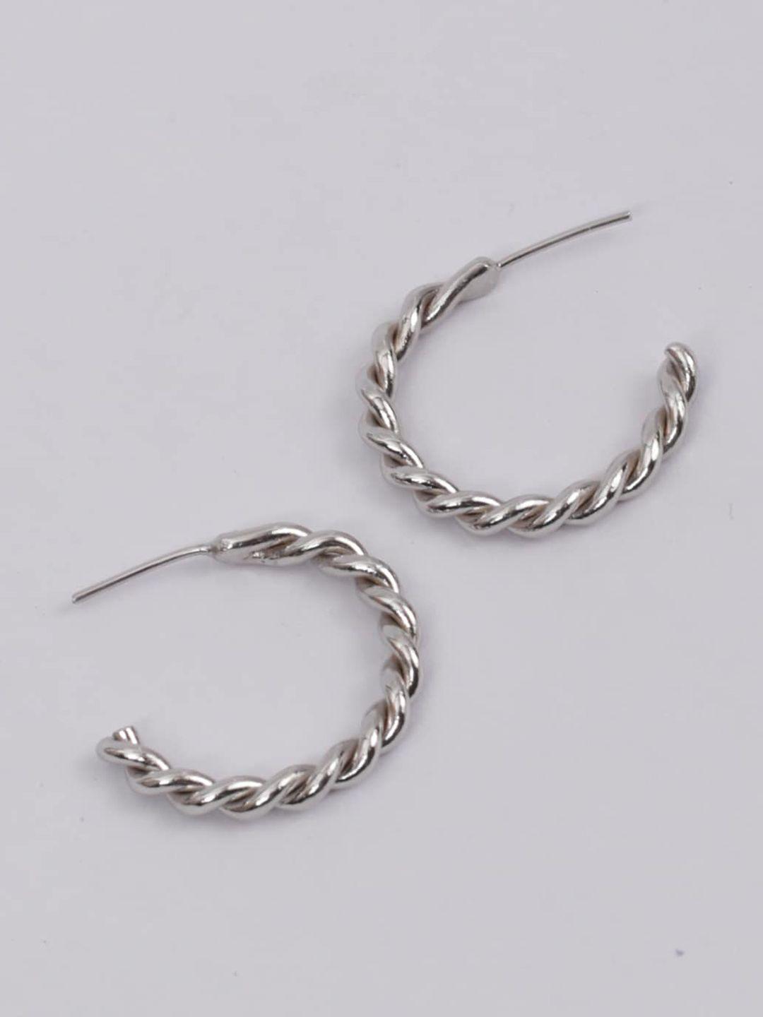 tann trim silver-plated contemporary half hoop earrings