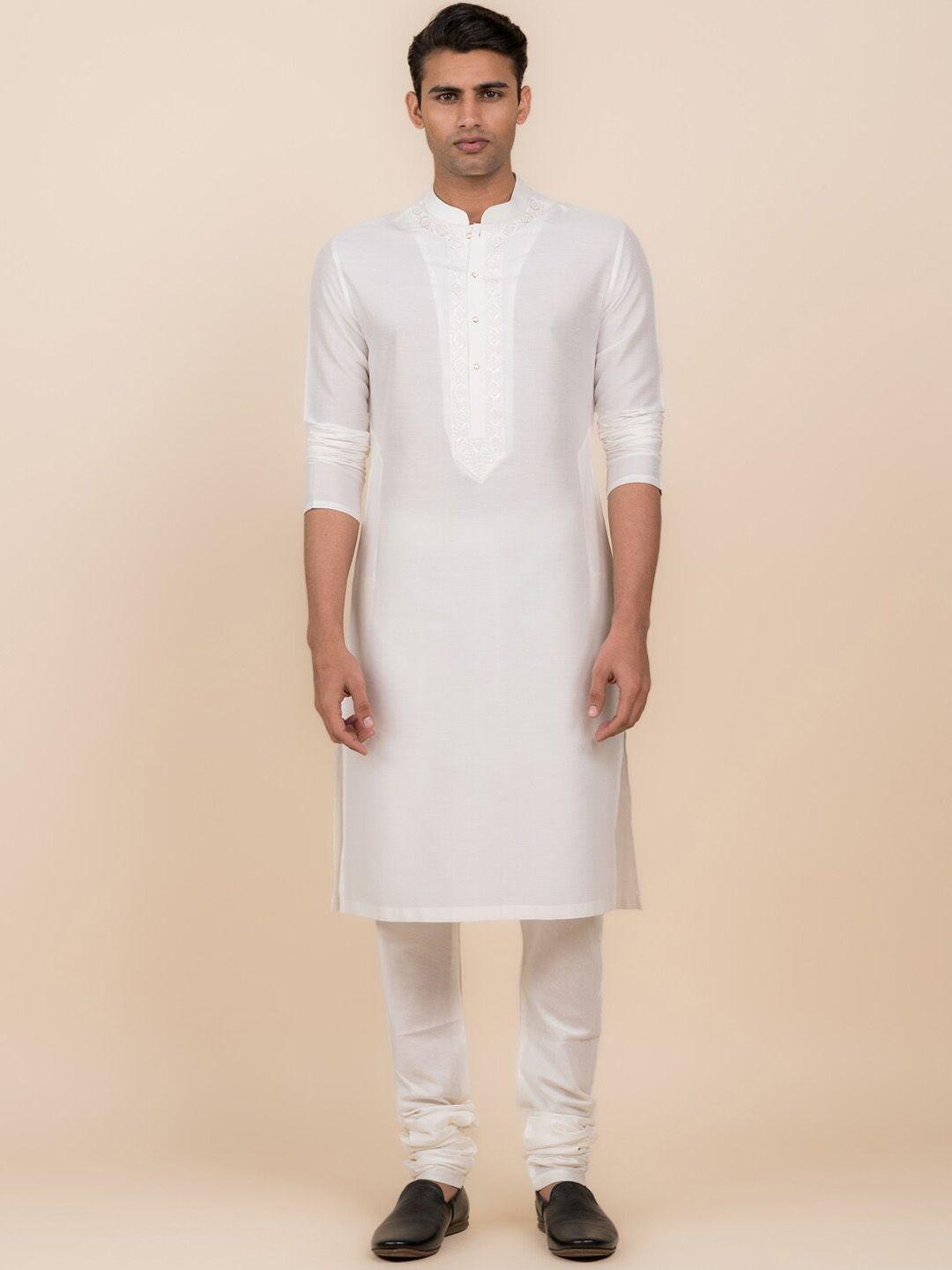 tasva mandarin collar ethnic motifs embroidered straight kurta with churidar