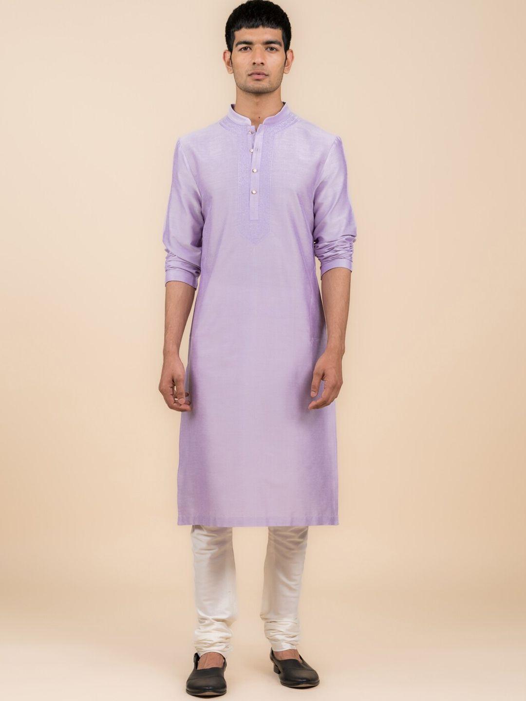 tasva mandarin collar thread work regular kurta with churidar