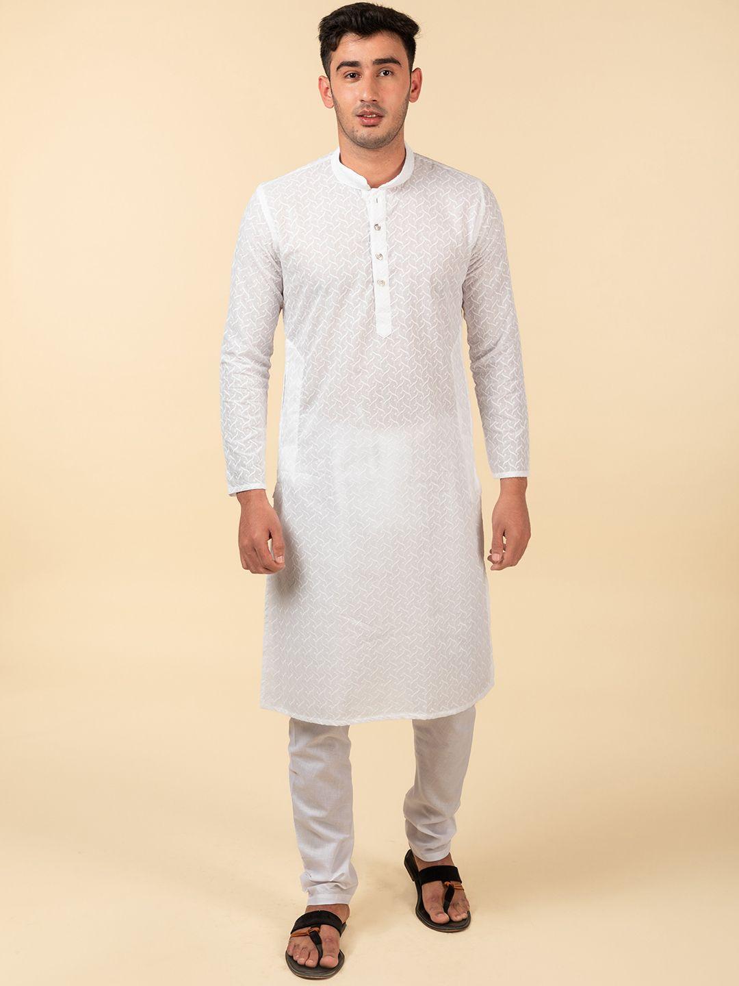 tattva men white ethnic motifs regular pure cotton kurta with pyjamas