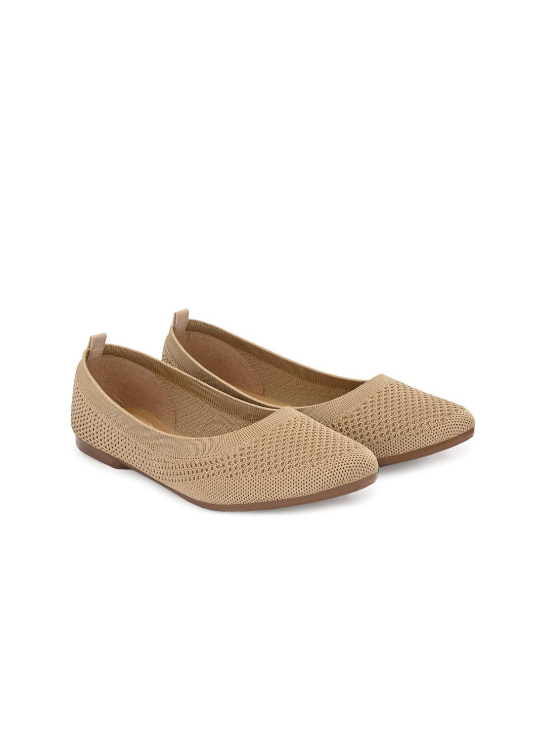 taurene women beige textured ballerinas flats