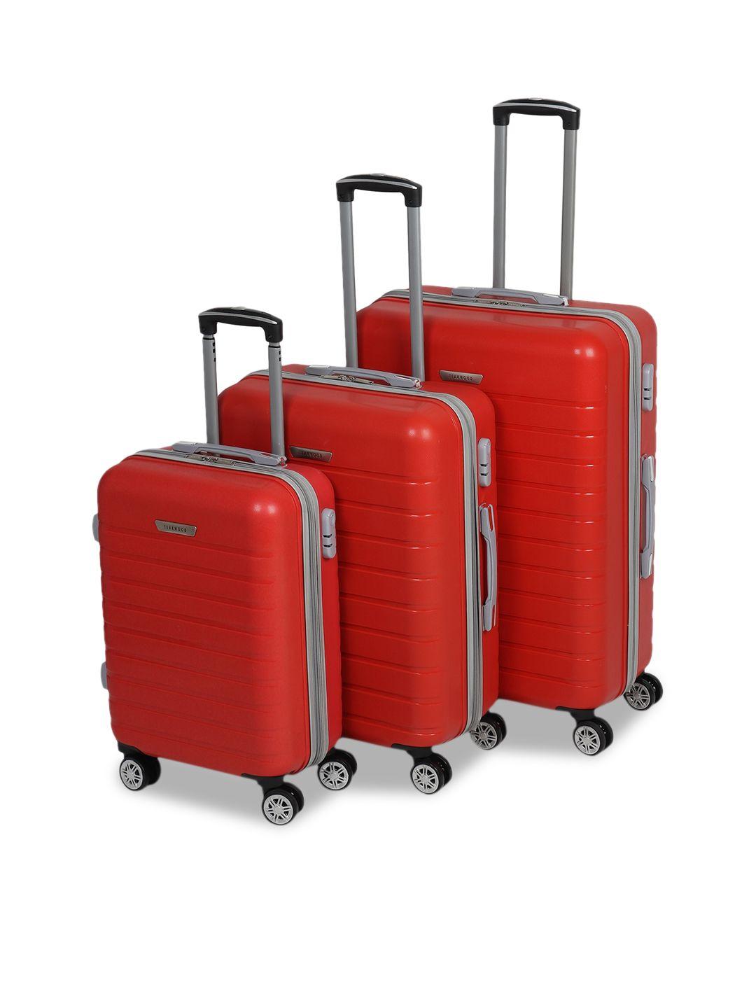 teakwood leathers set of 3 red trolley bags