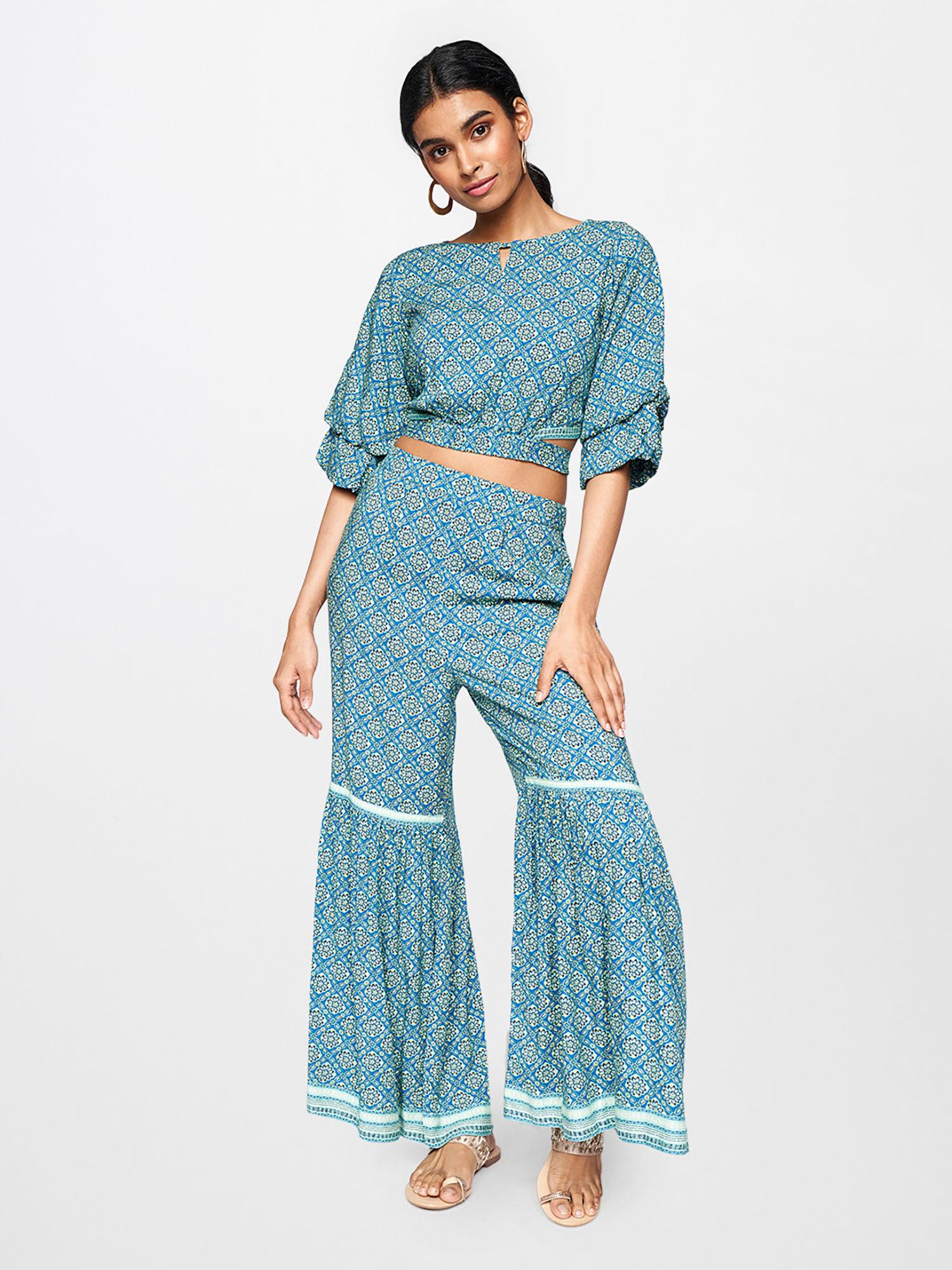 teal geometric flared suit (set of 2)