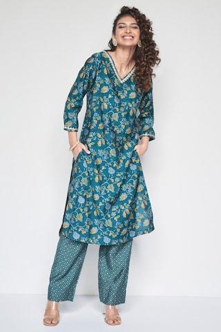 teal print ethnic 3/4th sleeves v neck women regular fit pant kurta set