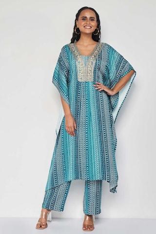 teal print ethnic short sleeves v neck women comfort fit pant kurta set