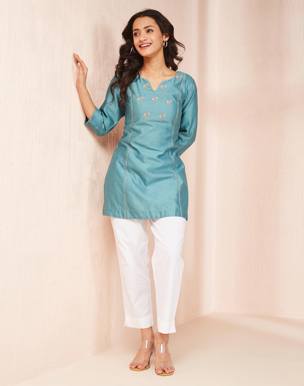 teal silk blend embroidered slim fit short kurta