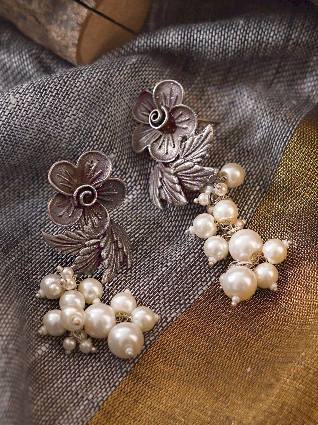 teejh silver-toned & white contemporary drop earrings