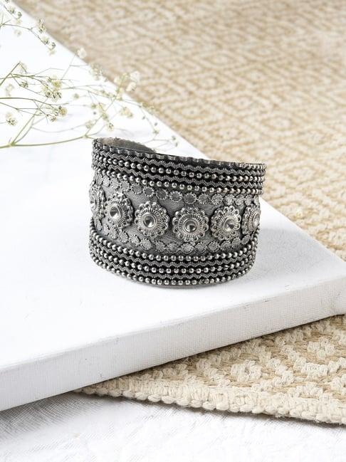 teejh aadhiya silver oxidised bracelet for women