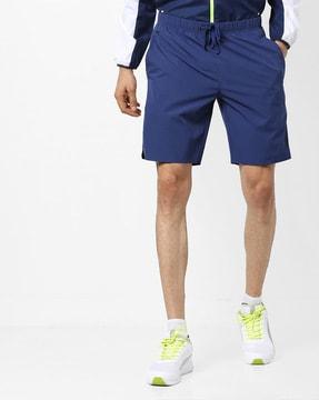 tennis shorts with side pockets