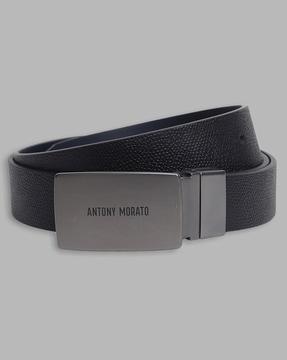 textured belt with buckle