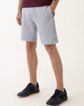 textured city shorts