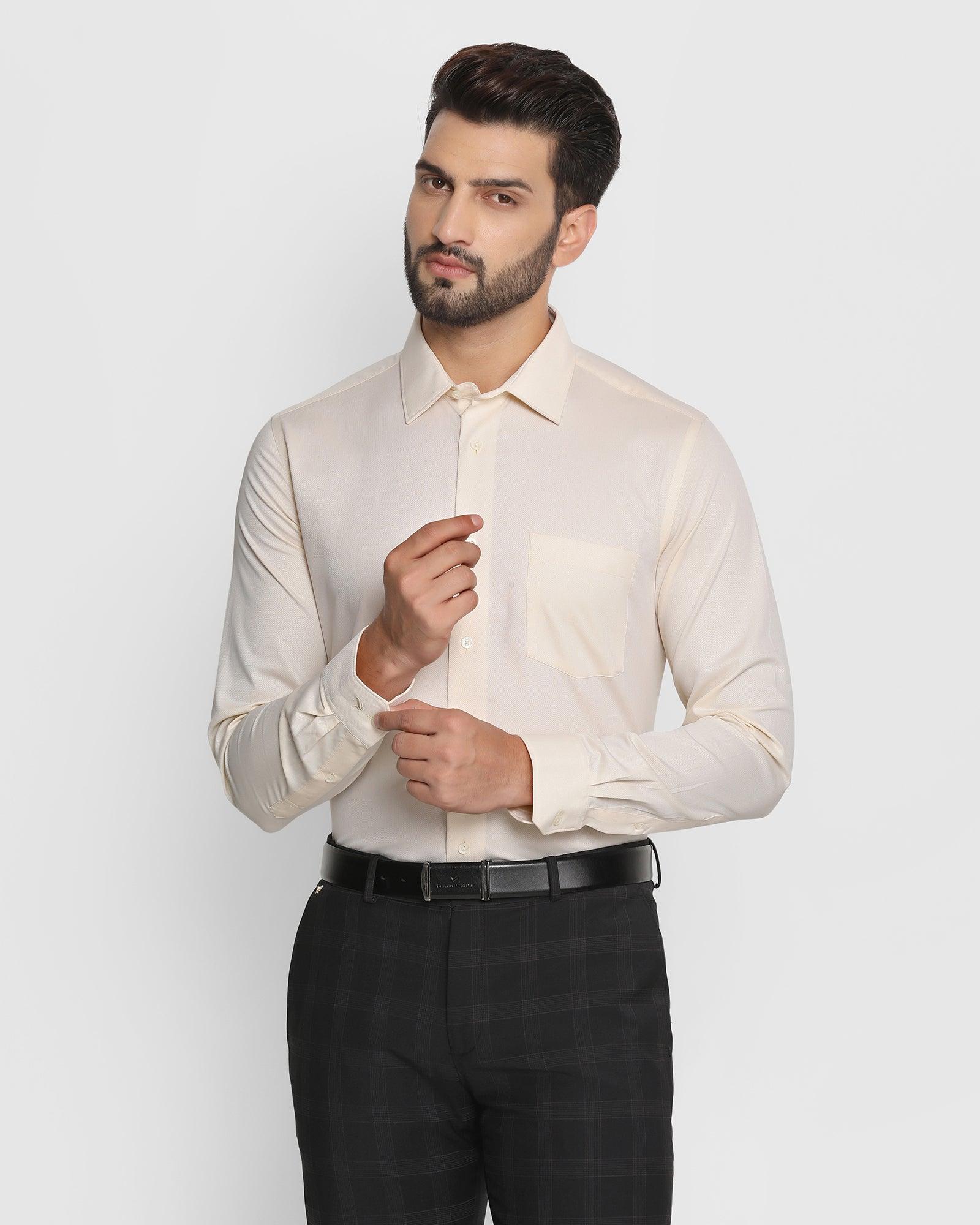 textured formal shirt in yellow (setra)