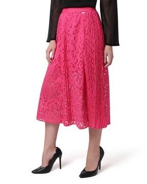 textured mid-rise flared skirt