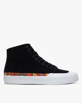textured mid-top genuine leather lace-up casual shoes