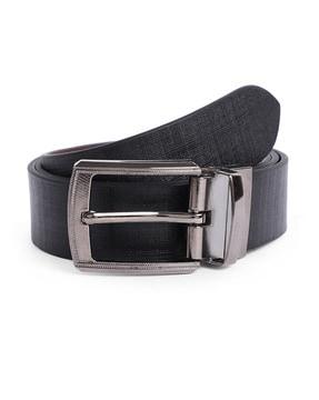 textured-reversible-belt-with-buckle-closure