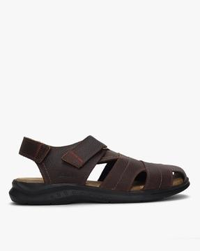 textured-sandals-with-velcro-fastening