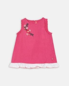 textured sleeveless top with embroidered detail