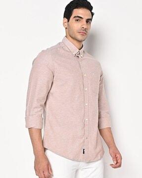 textured slim fit shirt with patch pocket