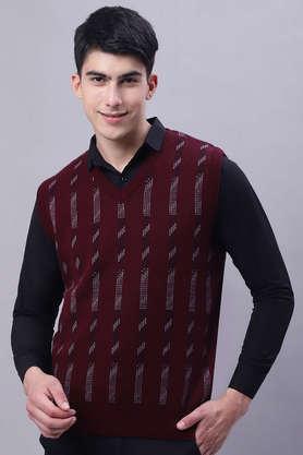 textured acrylic v-neck men's pullover - wine