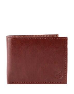 textured bi-folds wallet