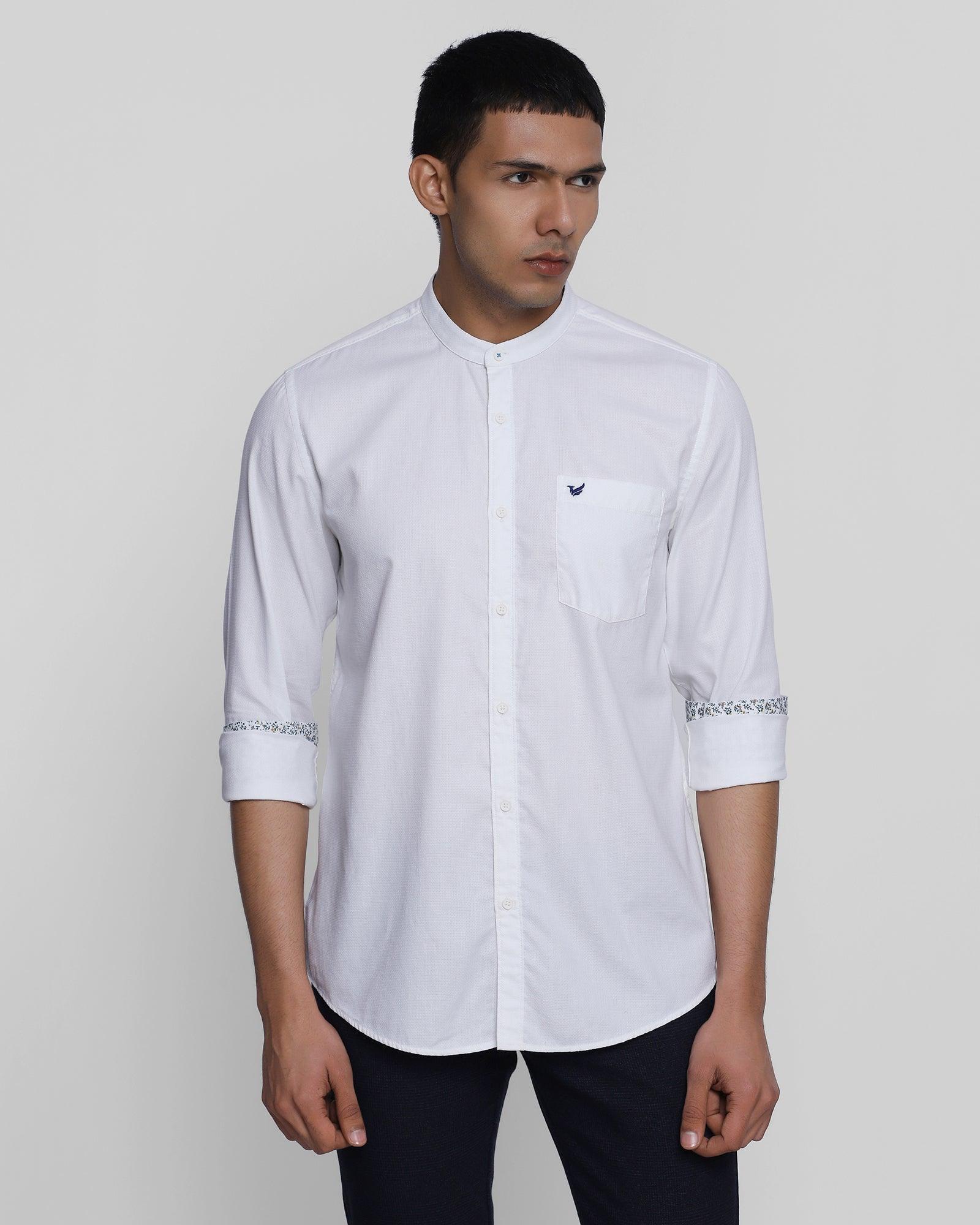 textured casual shirt in white (bravo)