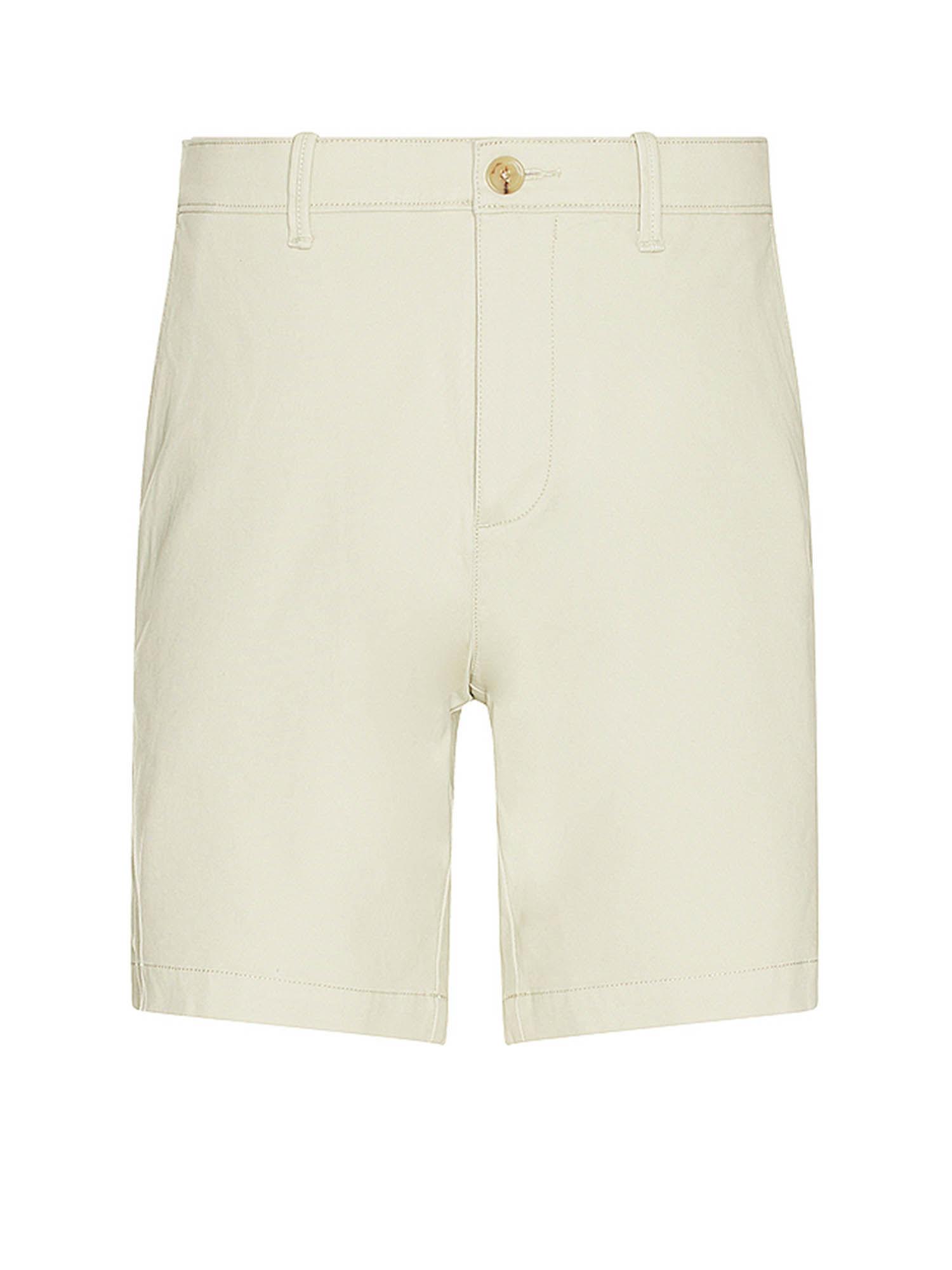 textured chino short