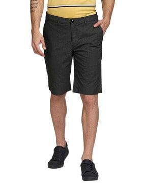 textured city shorts with insert pockets