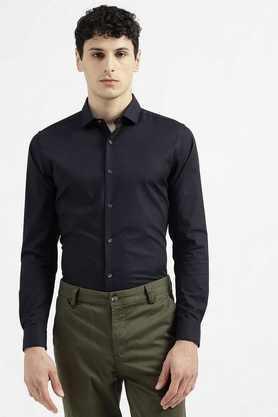 textured cotton slim fit men's casual wear shirt - navy