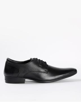 textured derby shoes