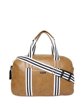 textured duffle bag with contrast straps