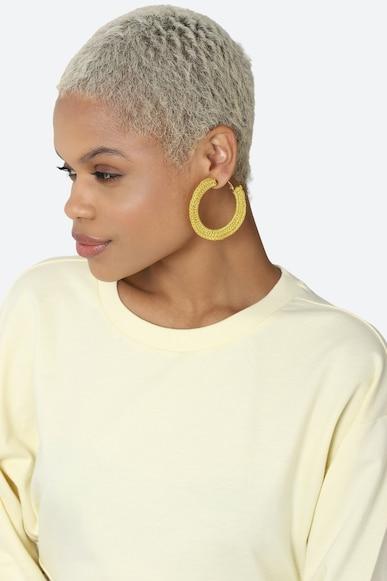 textured earrings