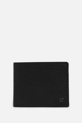 textured faux leather bi fold men's wallet - brown