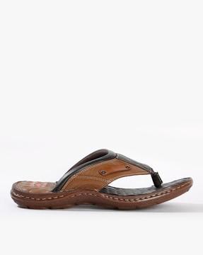 textured flip-flops with thong strap