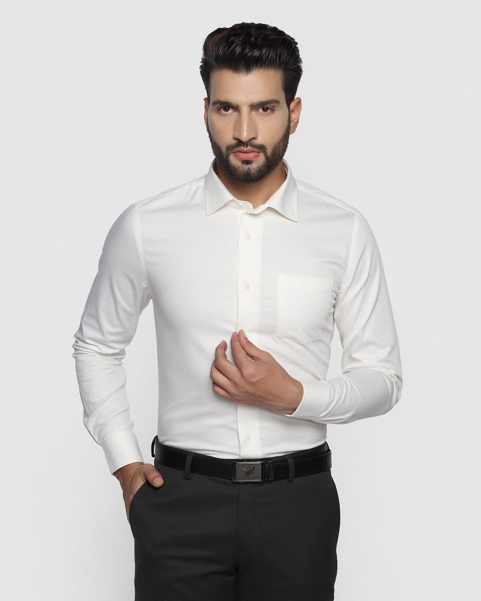 textured formal shirt in beige (verno)