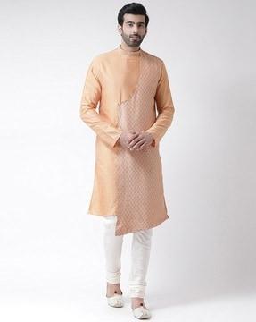 textured front patch style kurta