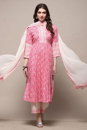 textured full length polyester woven women's kurta set - baby pink