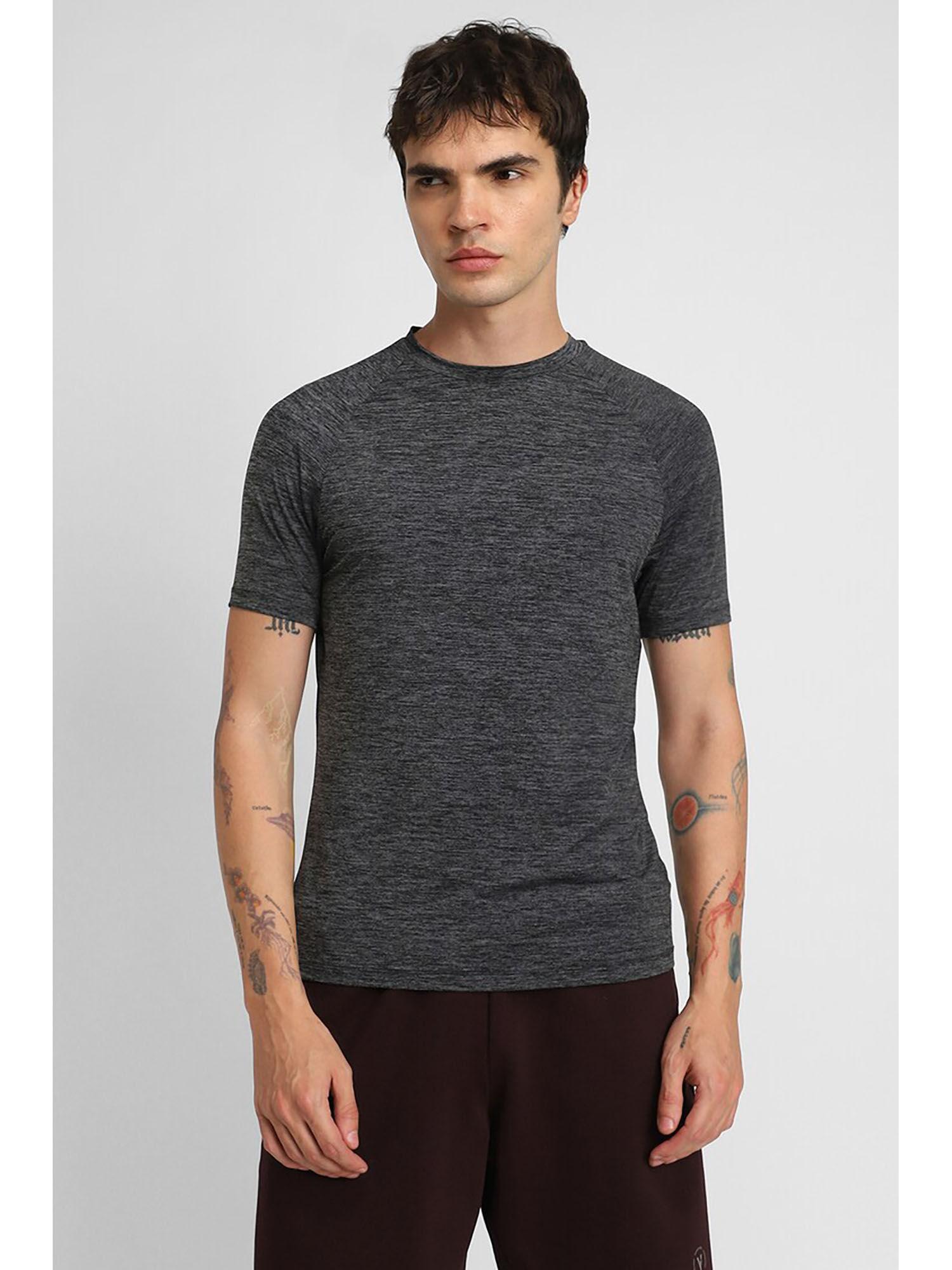 textured grey solid t-shirt