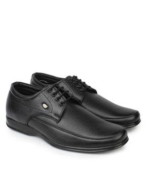 textured lace-up formal shoes 