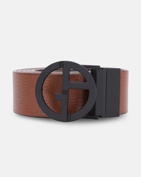 textured leather belt with logo buckle