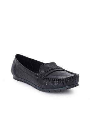 textured loafers