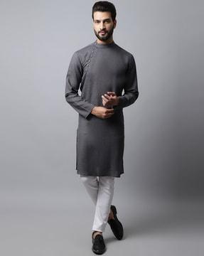 textured long kurta with band-collar