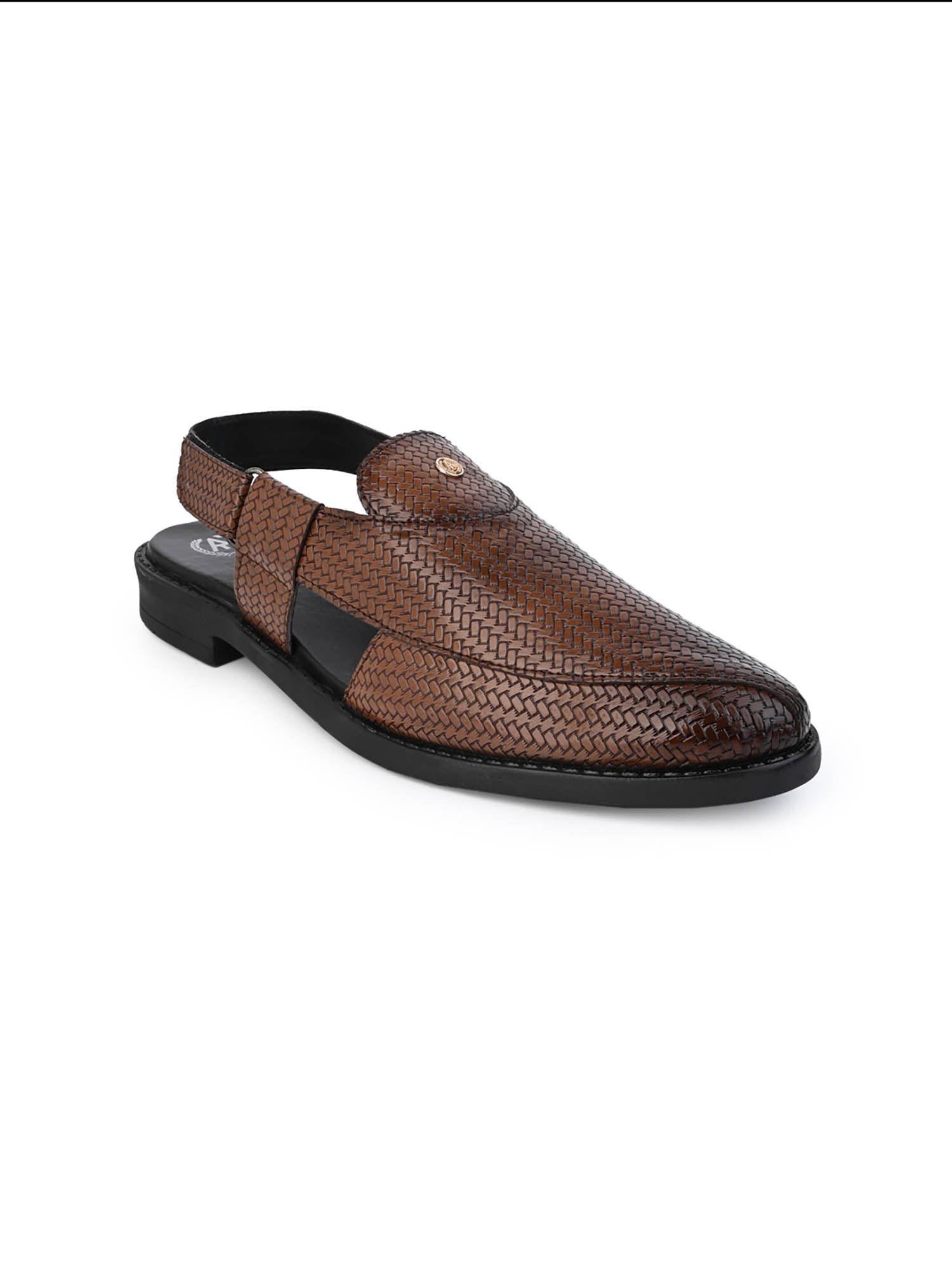 textured peshawari sandal with padded insole