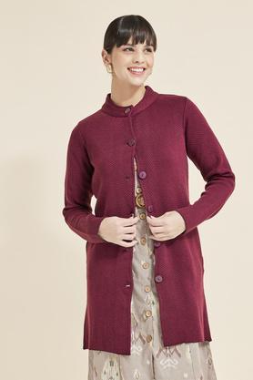textured polyester blend women's winter wear jacket - maroon